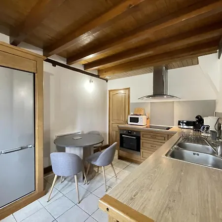 Loustaou בית נופש *