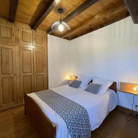 Loustaou בית נופש *