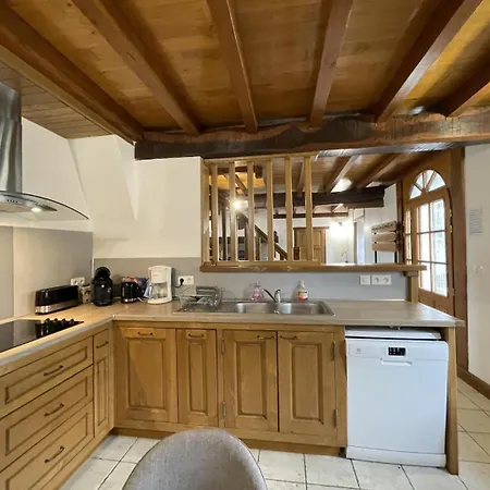 בית נופש Loustaou *