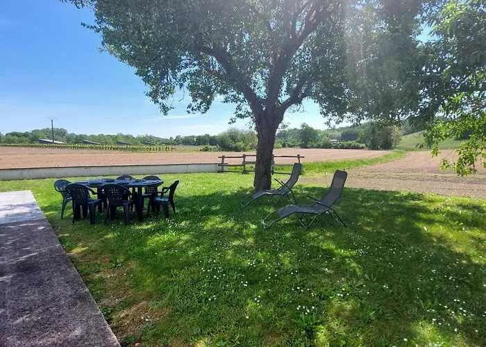 Loustaou بيت للعطل *